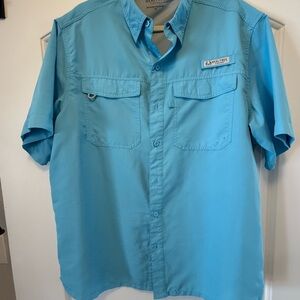 Realtree Outdoors Men's Blue Short Sleeve Shirt